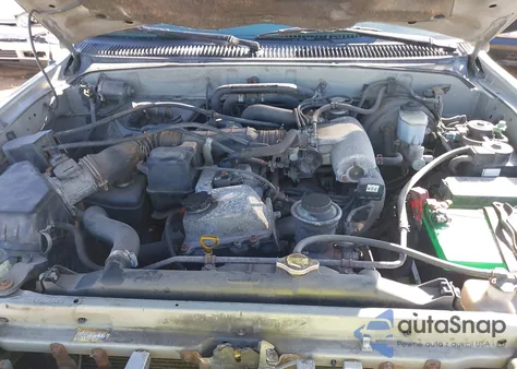 2000 Toyota 4Runner from USA, damaged, VIN JT3GM84R1Y0057382